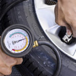 Čo si všímať na pneumatikách, aby boli naozaj bezpečné